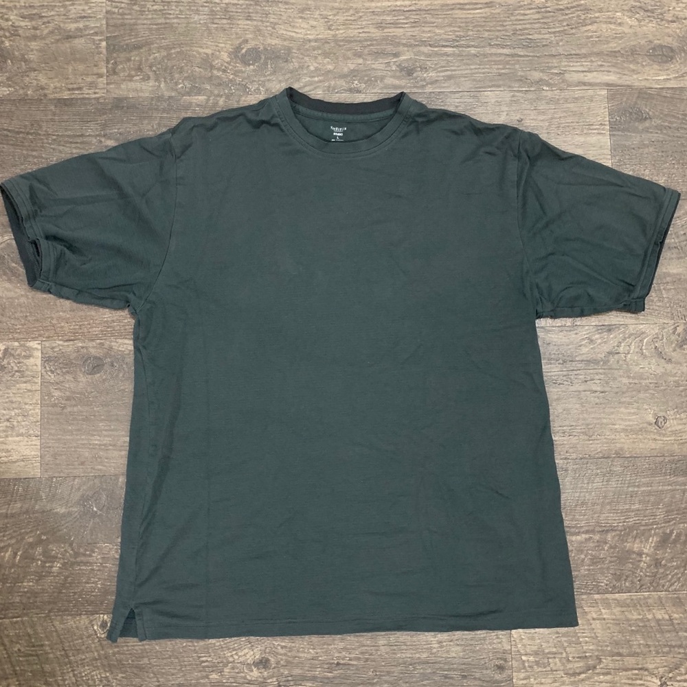 Van Heusen Men’s Short Sleeve T-Shirt